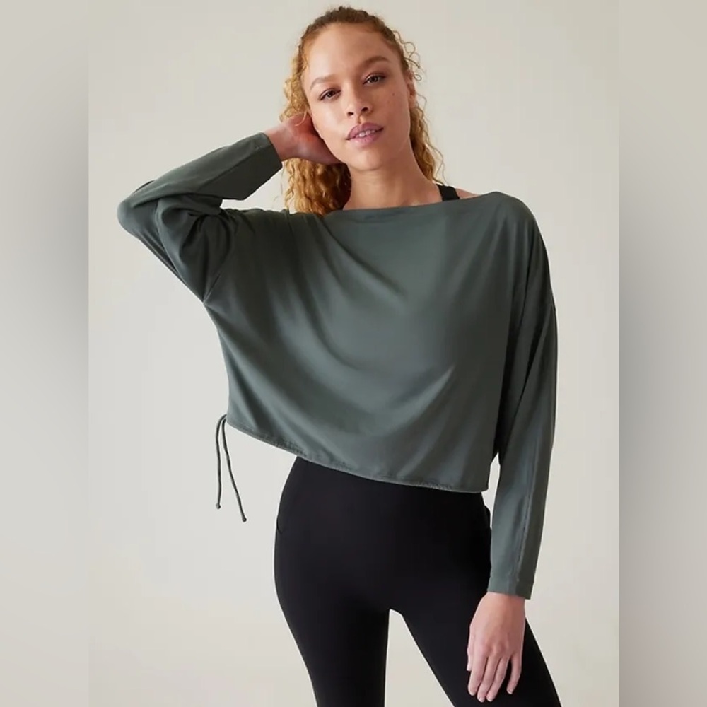 Athleta Cool Down Long Sleeve Wide Neck Drawstring Waist Crop Top Sm Green Grey
